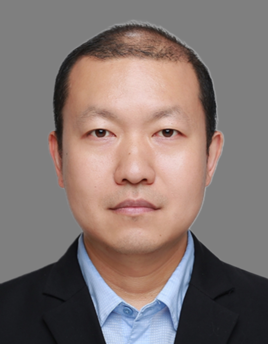 崔晗  高级工程师、硕导